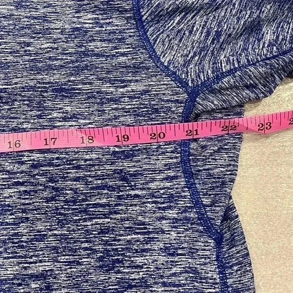 [L]Nike Running  Dri-Fit Blue 1/4 Zip Pullover LS Shirt - Picture 3 of 6